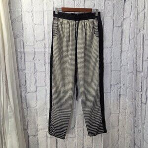 Truth NYC Medium Black Cream Checkered Elastic Waist Casual Lounge Pants